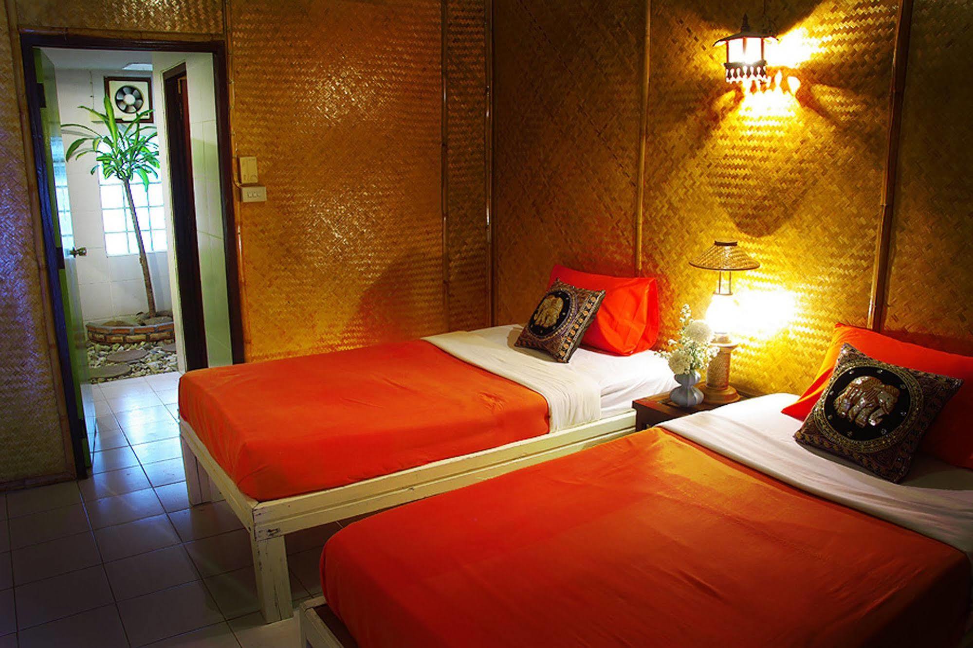 Areeya Phuree Resort Thaton Mae Ai Zewnętrze zdjęcie